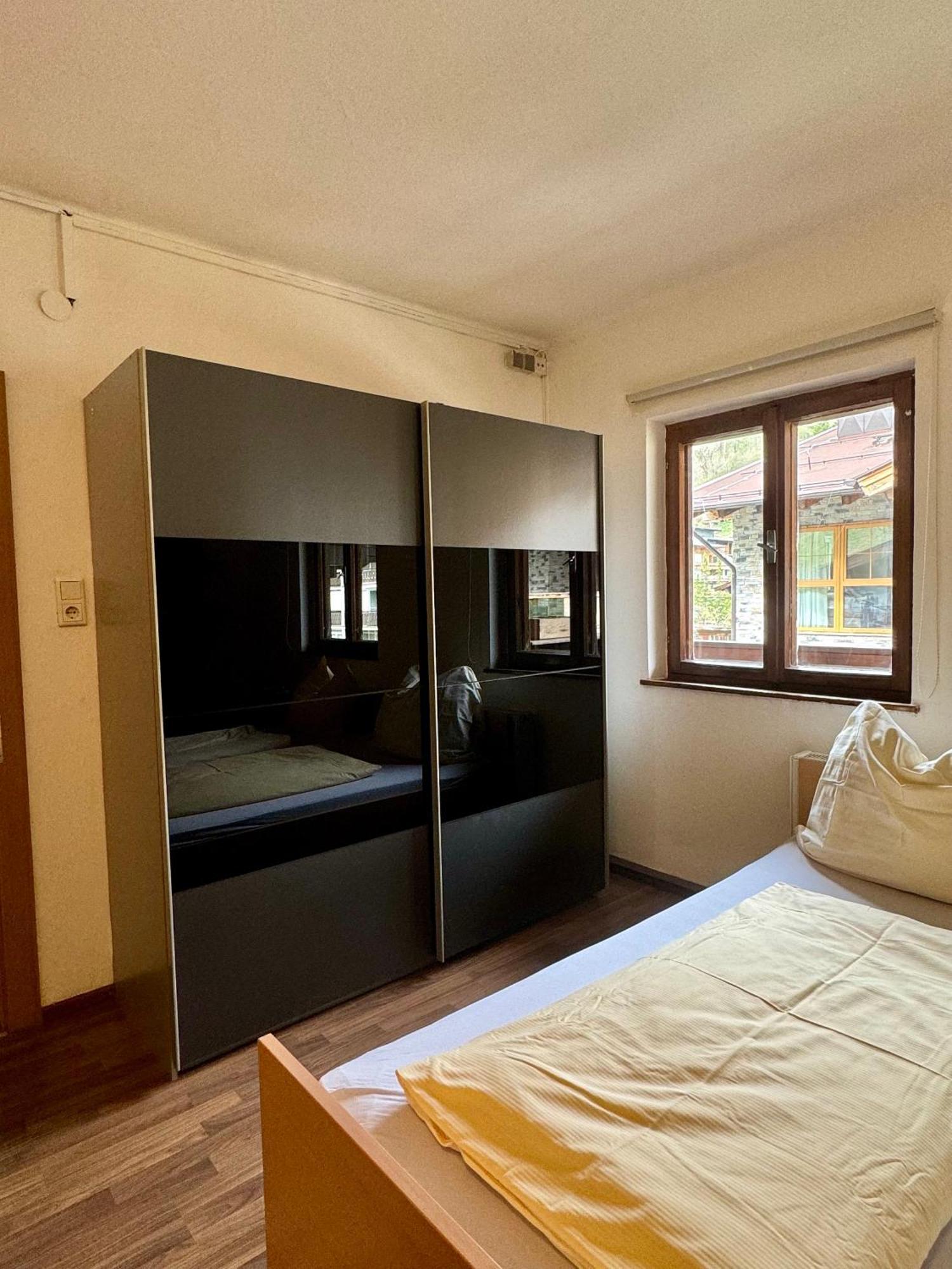Skill Mountain Lodge - Ski Und Bike Hostel Im Sommer Mit Joker Card 萨尔巴赫 外观 照片