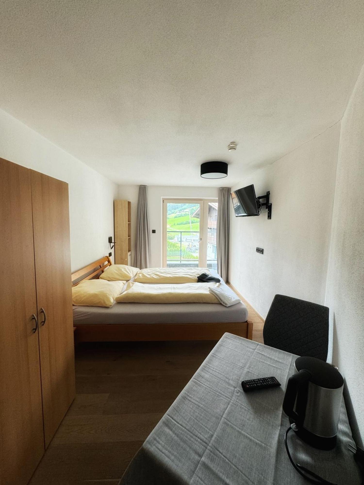 Skill Mountain Lodge - Ski Und Bike Hostel Im Sommer Mit Joker Card 萨尔巴赫 外观 照片